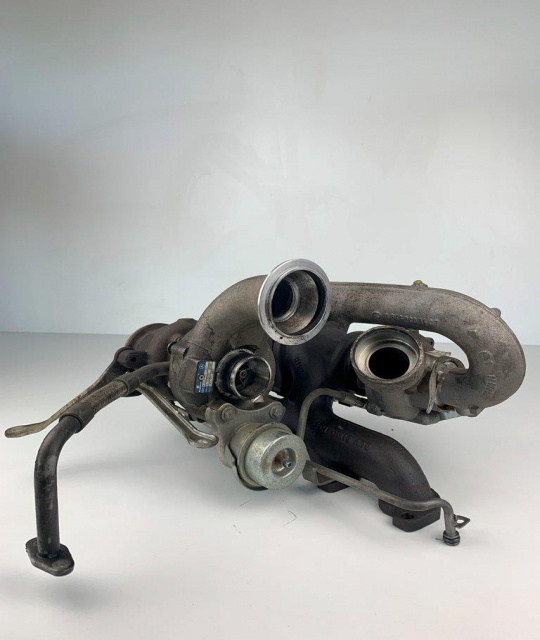 Turbosuflanta biturbo A6460901480 Mercedes-Benz Sprinter
