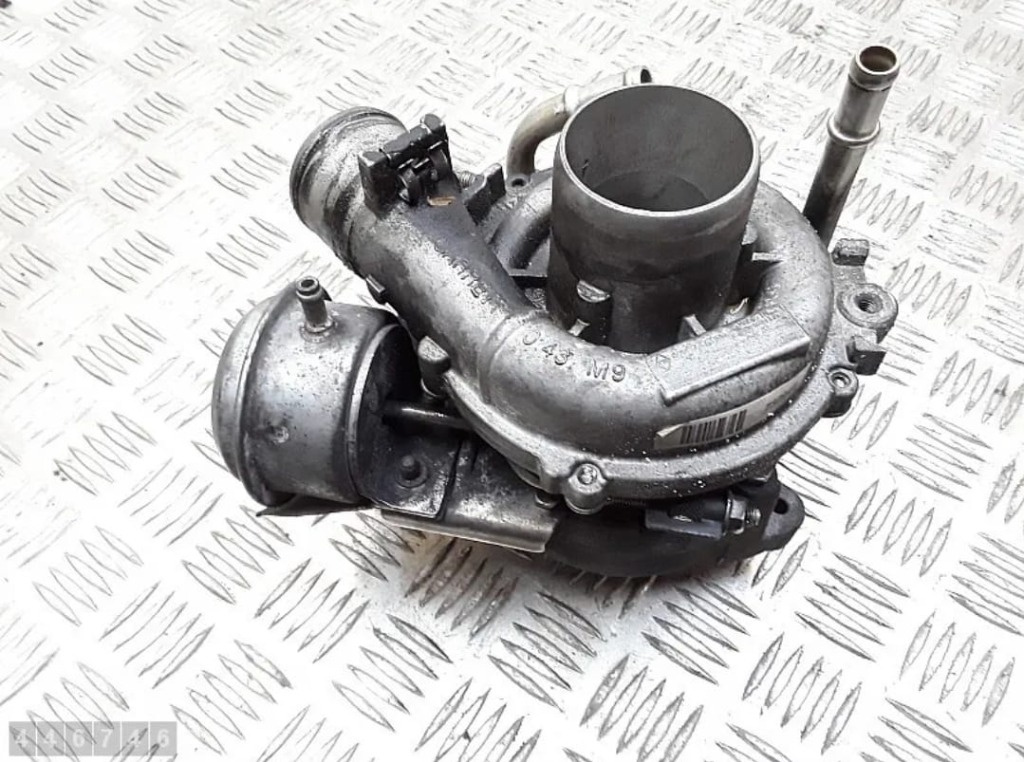 Turbosuflanta Renault Scenic II 1.9dci 130cp 95kw F9Q euro IV an 2004 - 2008 serie OEM 755507 / 8200398585