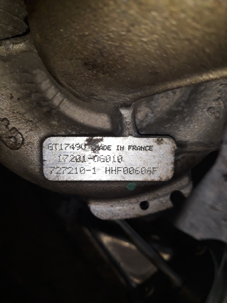 Turbosuflanta Toyota Avensis 2.0 D-4D An 2005 Cod 17201-0G010