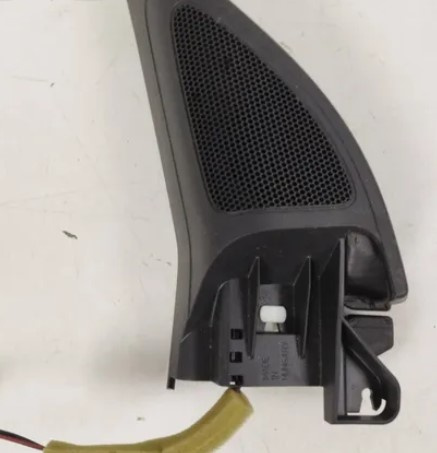 Tweeter stanga fata Volkswagen Golf 6