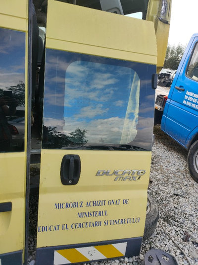 Ușa Dr spate cu geam fiat Ducato maxi Peugeot box