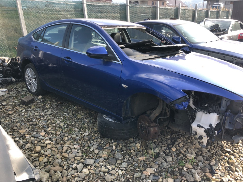 Ușa dreapta fata Mazda 6 2008 berlina