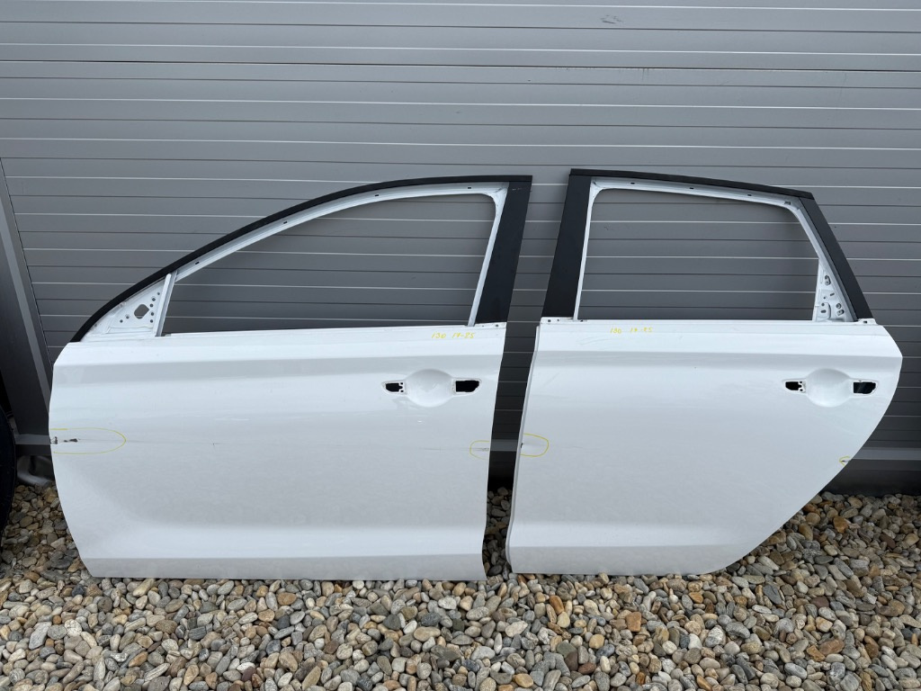 Ușa stânga față și spate Hyundai i30 2017/2025
