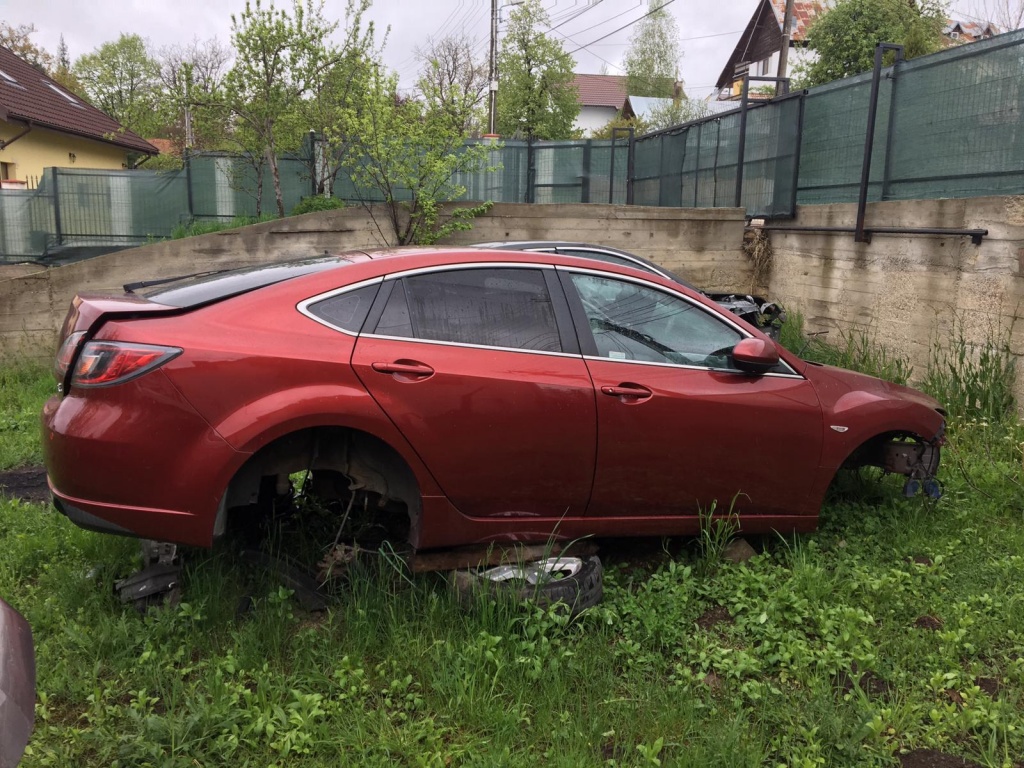 Ușa stanga dreapta fata Mazda 6 2008-20