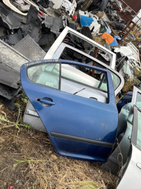 Ușă dreapta spate Skoda Octavia 2 berlină
