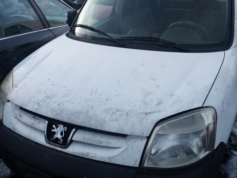 Uși spate peugeot partner 1.6 hdi 90 cp an 2007