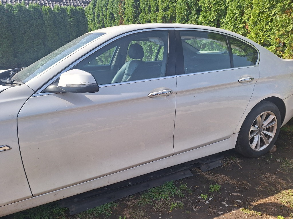 Ușă stânga dreapta BMW seria 5 F10 2015 Facelift 2.0 biturbo 218 CP