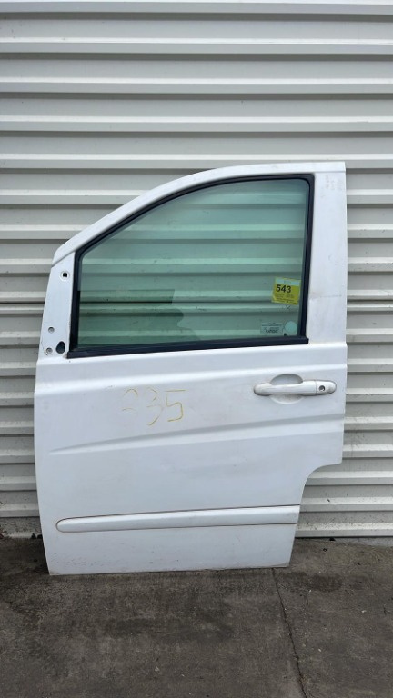 Ușă stânga față Mercedes Vito/Viano W639 2003-2014