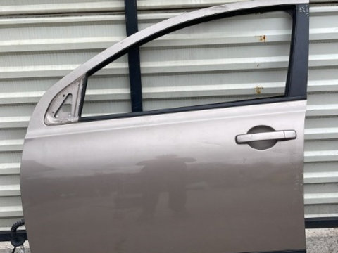 Ușă stânga față Nissan Qashqai Facelift 2010-2014