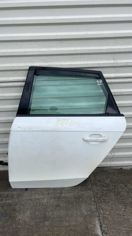 Ușă stânga spate Audi A4 B8 break 2008-2014