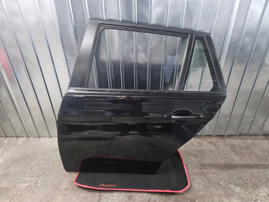 Ușă stânga spate culoare 475 BMW E91