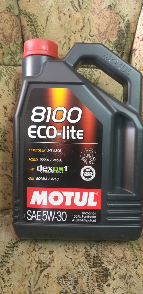 Ulei Motul 8100 ECO-Lite 5w30 Bidon 4 litri