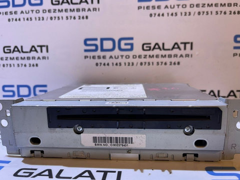 Unitate Navigatie Radio CD DVD Player BMW Seria 3 F30 F31 F32 F33 F34 F35 2011 - 2019 Cod 9323784