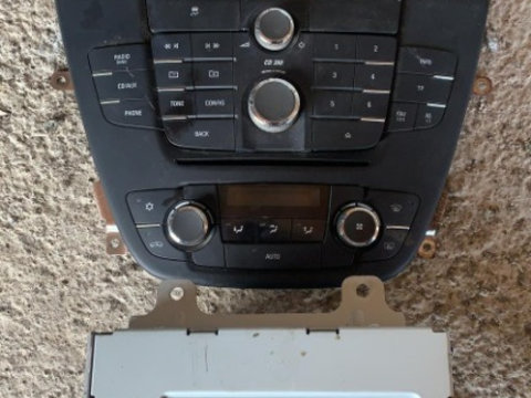 Unitate radio cd player 13317120 Opel Insignia