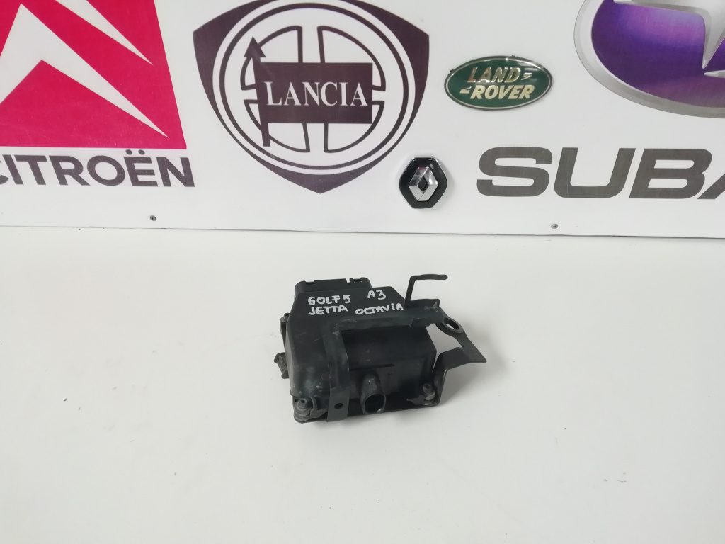 Unitate vacuum VW Golf 5 Jetta Scoa Octavia 2 cod 6Q0906625