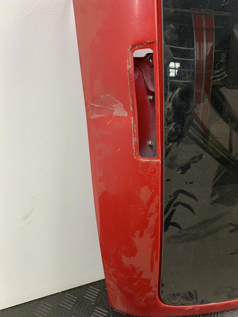 Usa batanta stanga spate VW CADDY 2.0 De