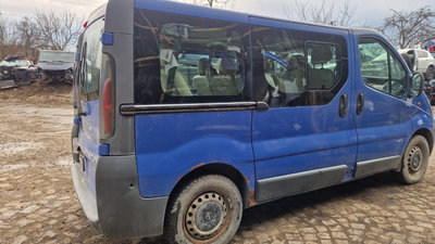 Usa culisanta dreapta cu geam Opel Vivaro 2004