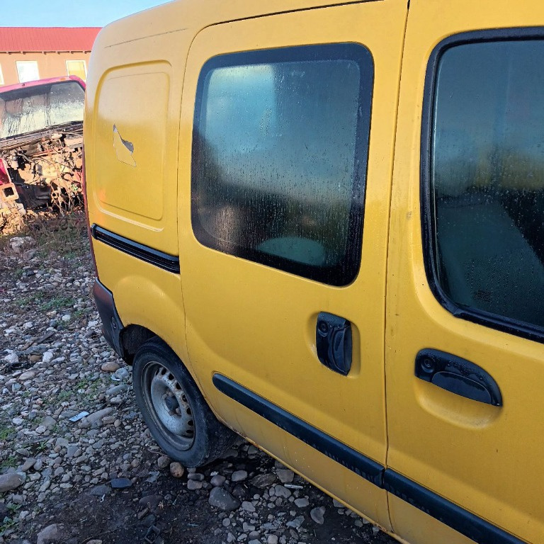 Usa culisanta spate Renault Kangoo