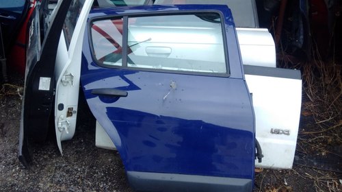 Usa Dacia Sandero dr spate an 2009