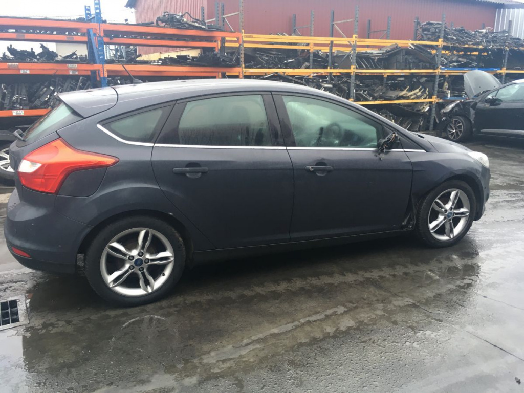 USA DR. FATA FORD FOCUS 3, AN-2014, 1.6 DIESEL KM-230.000