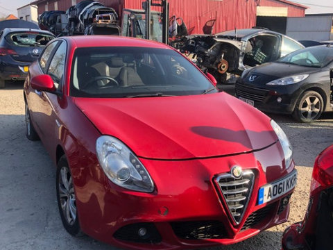 Usa dreapta fata Alfa Romeo Giulietta 2012 hatchback 2.0 d