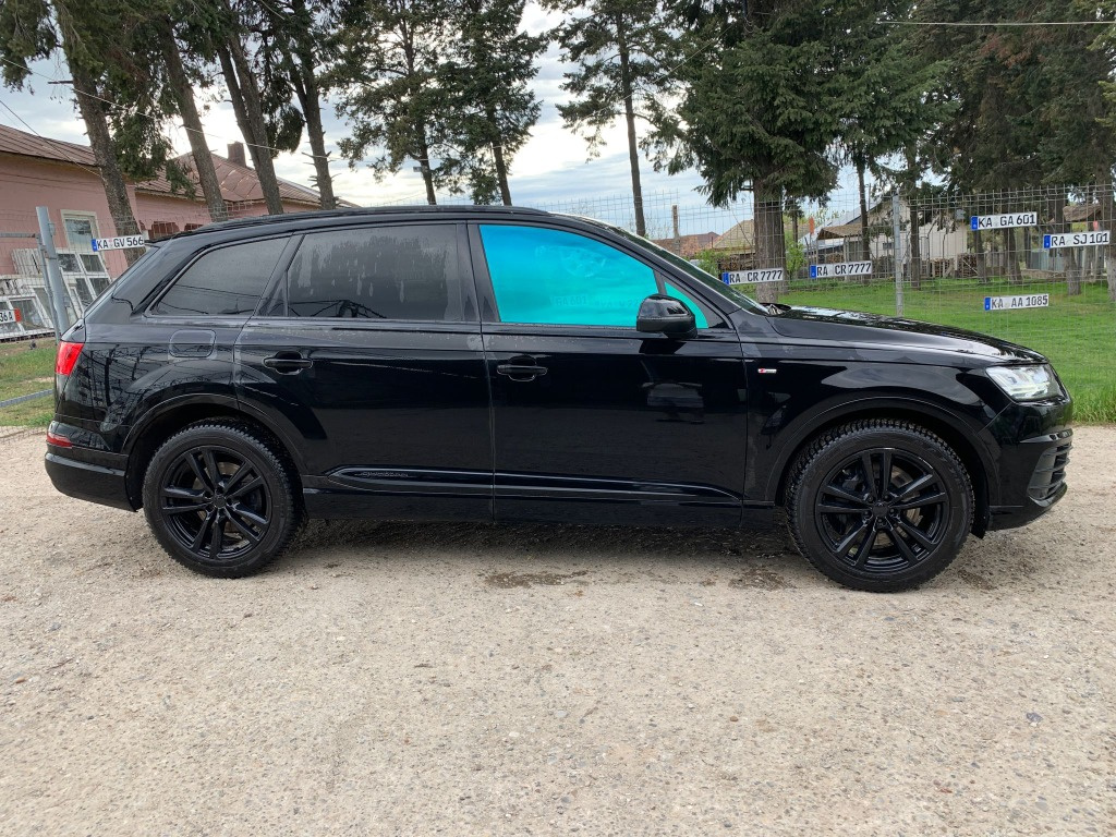 Usa dreapta fata Audi Q7 4M