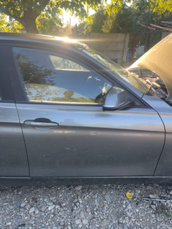 Usa dreapta fata bmw f30 f31 LCI PLATINSILBER METALLIC