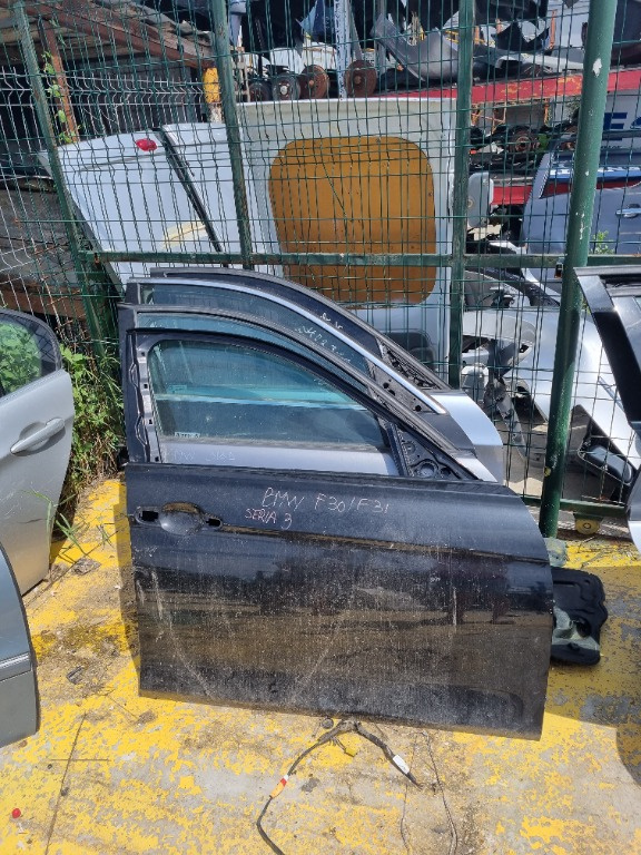 Usa dreapta fata Bmw Seria 3 F30 F31 din 2012 2013