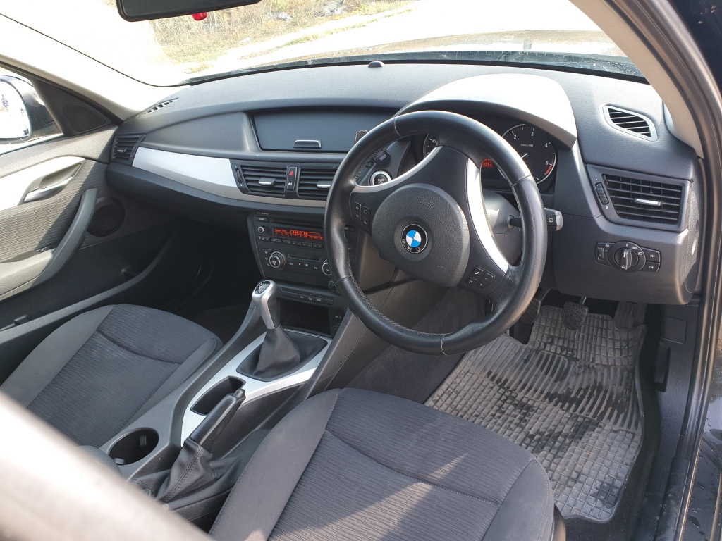 Usa dreapta fata BMW X1 2010 HATCHBACK 2