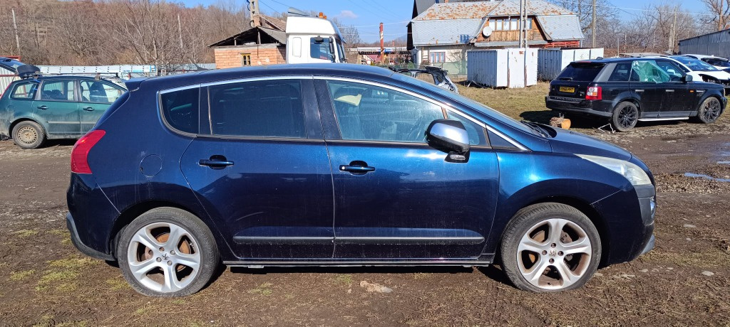 Usa dreapta fata complet echipata Peugeot 3008 2010 SUV 1.6Hdi