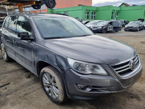 Usa dreapta fata complet echipata Volkswagen Tiguan 2009 suv 2.0 diesel