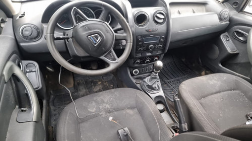 Usa dreapta fata Dacia Duster 2015 SUV 1