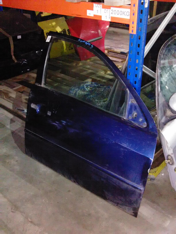 Usa dreapta fata fara maner Ford Mondeo, an 2003.