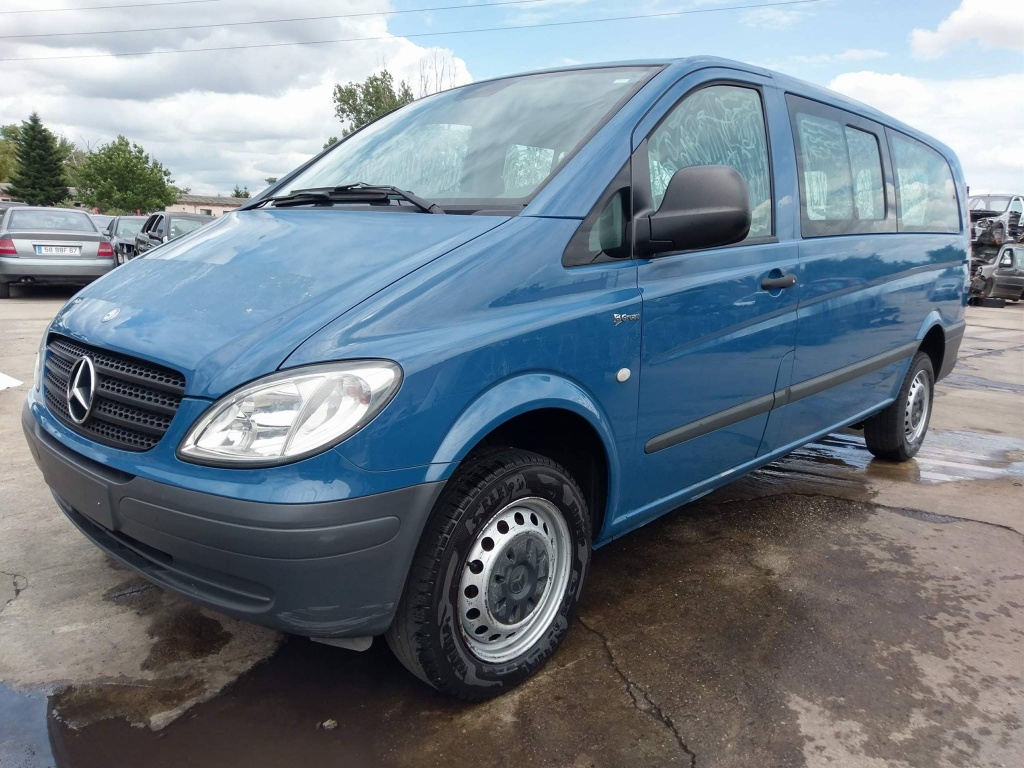 Usa dreapta fata Mercedes Vito W639 2009