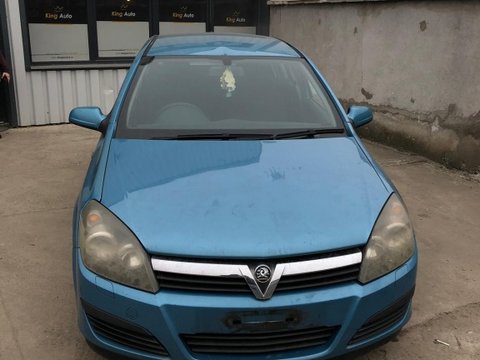 Usa dreapta fata Opel Astra H 2004 Hatchback 1.7 CDTI