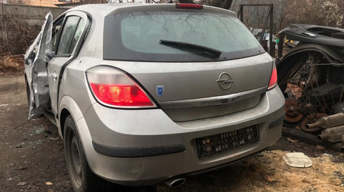 Usa dreapta fata Opel Astra H 2005 Hatch