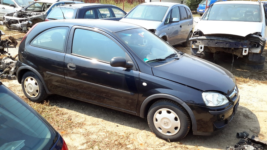 Usa dreapta fata Opel Corsa C 2006 hatch