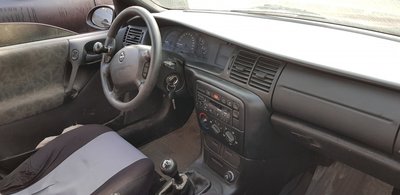 Usa dreapta fata Opel Vectra B 1997 BERLINA 1,6B