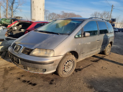 Usa dreapta fata Seat Alhambra 2004 Monovolum 1.9 tdi AUY