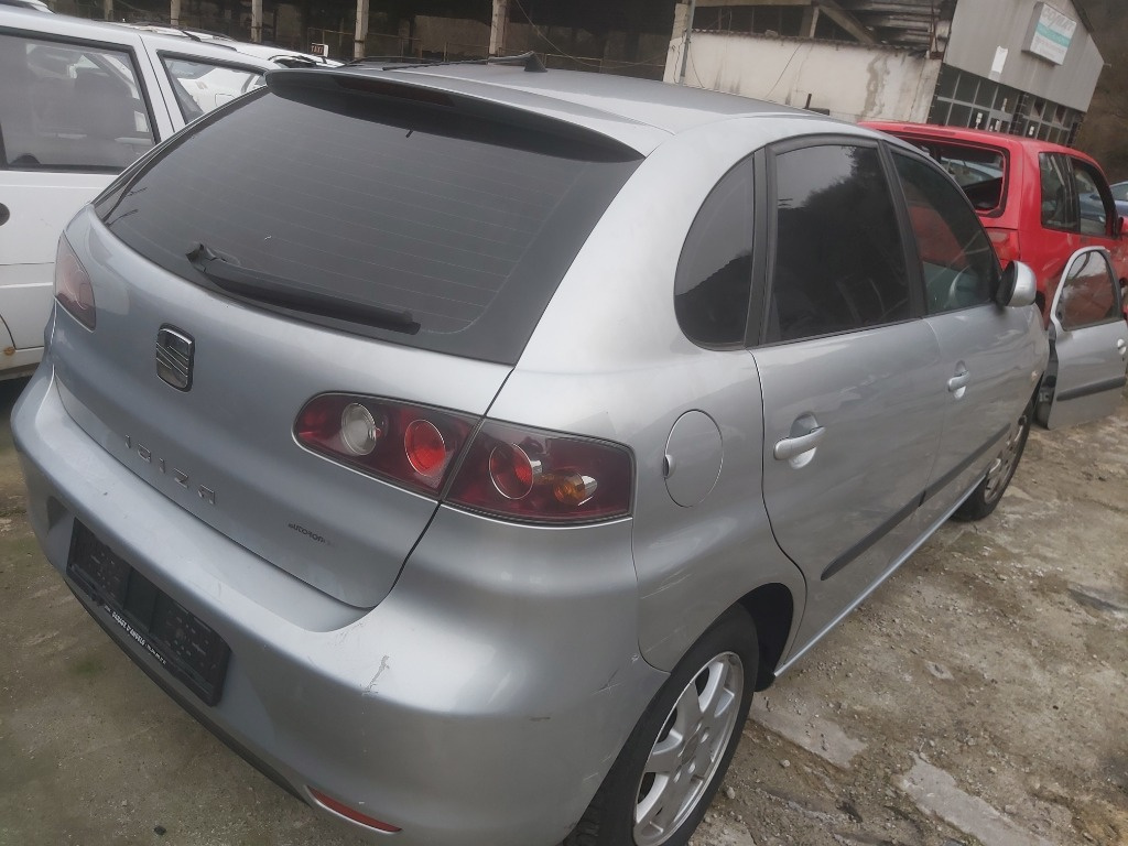 Usa dreapta fata Seat Ibiza 2008 BERLINA