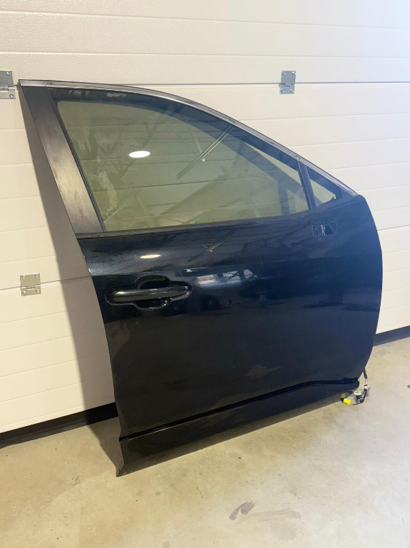 Usa dreapta fata Toyota RAV 4 Hybrid neagra