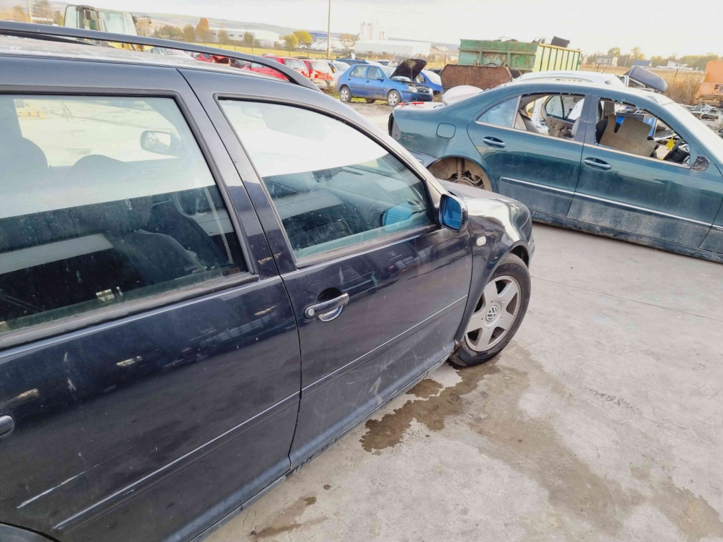 Usa dreapta fata Volkswagen Golf 4 Varia