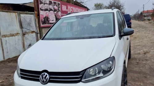 Usa dreapta fata Volkswagen Touran 2014 