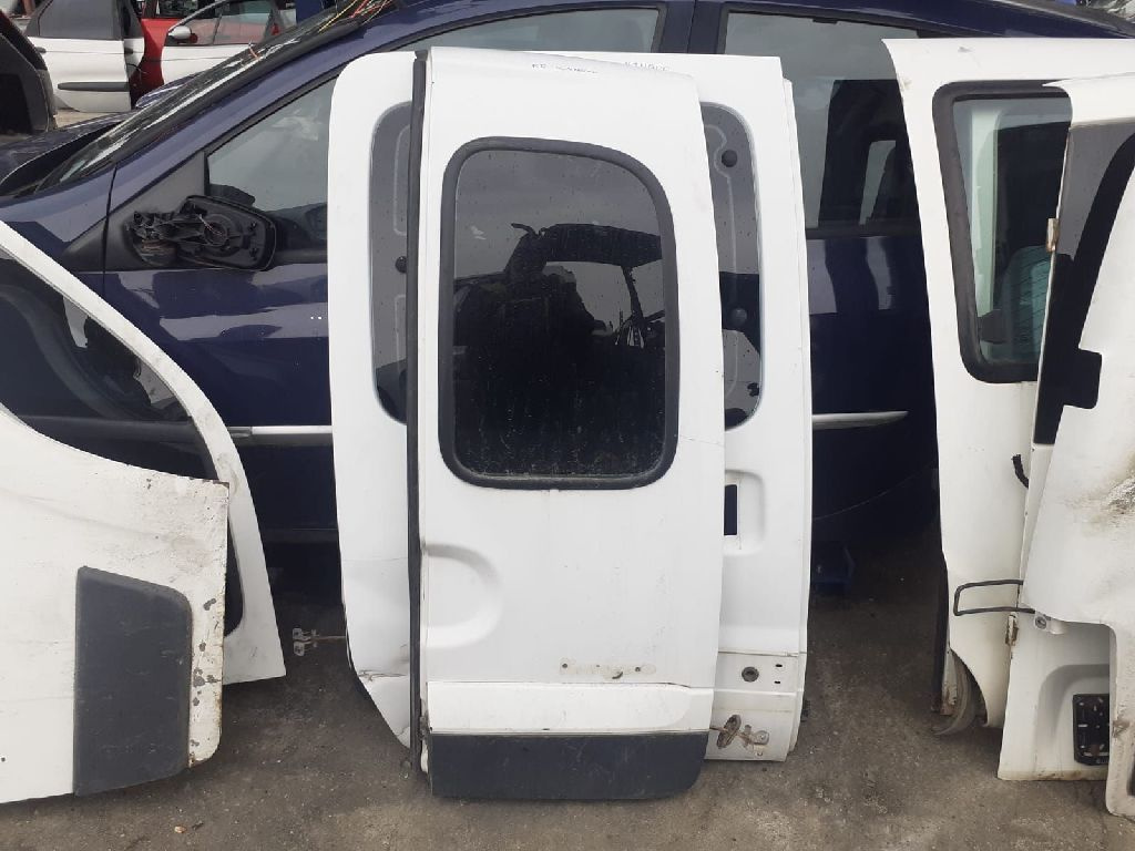 USA DREAPTA SPATE BATANTA RENAULT KANGOO 2006