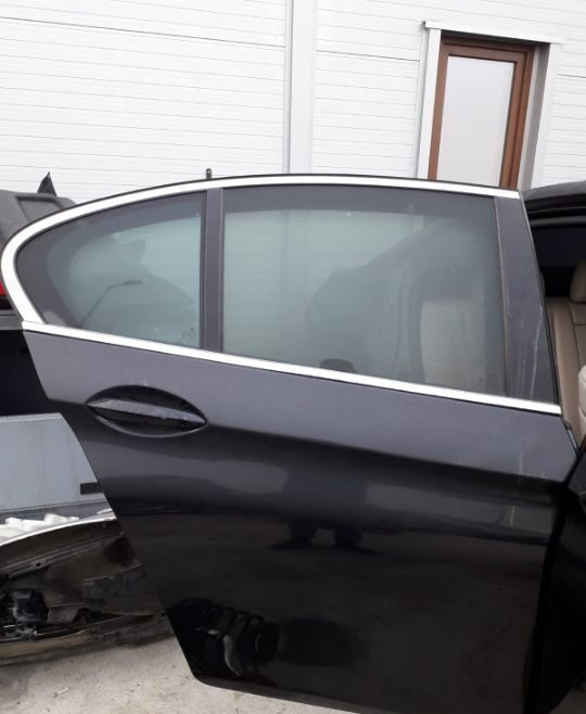 Usa dreapta spate BMW Seria 5 F10