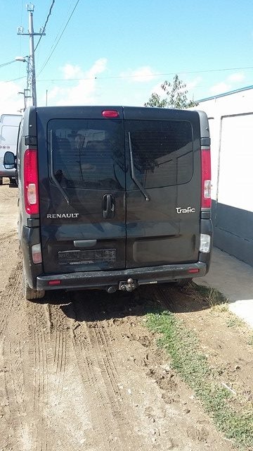 Usa dreapta spate culoare neagra opel vivaro de pe