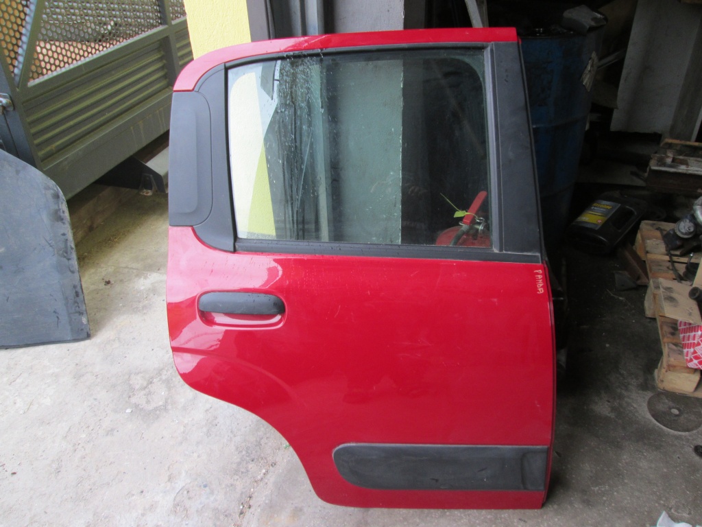 Usa dreapta spate fiat panda 2015