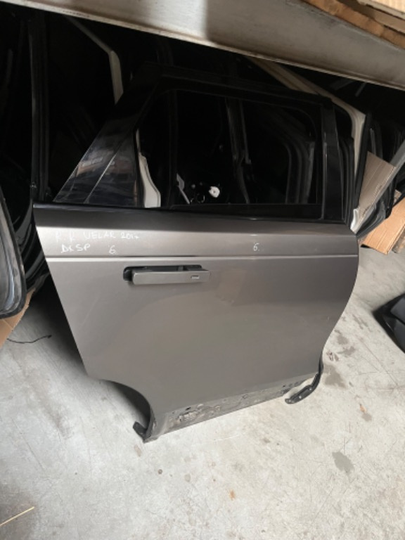 Usa Dreapta spate Land Rover velar 2018