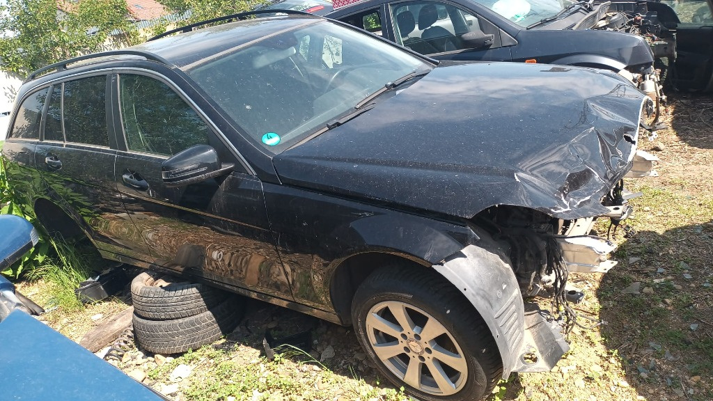 Usa dreapta spate Mercedes C-Class C204 2011 combi 2.2