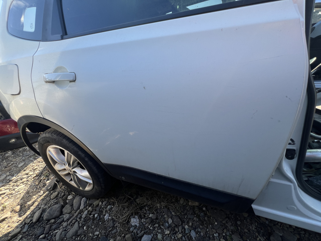 Usa dreapta spate Nissan Qashqai+2 2013